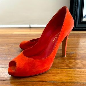 GIANVITO ROSSI coral red suede peep-toe suede pump, Genuine leather, size 36